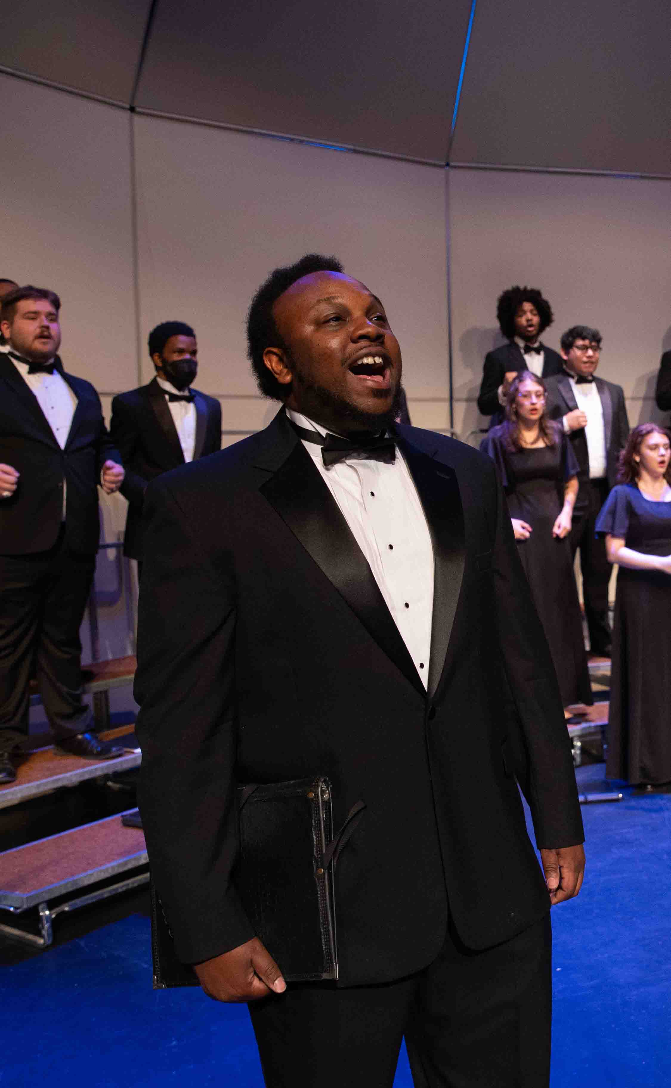A performance of the choir on campus