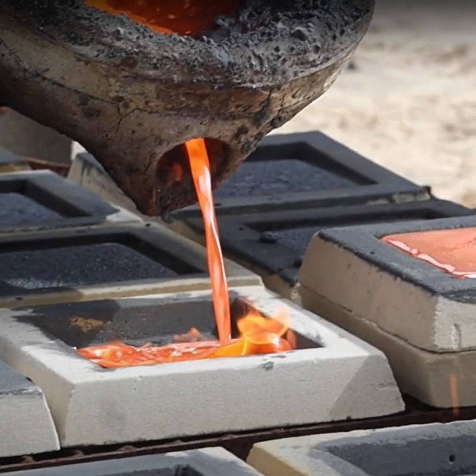 iron pour