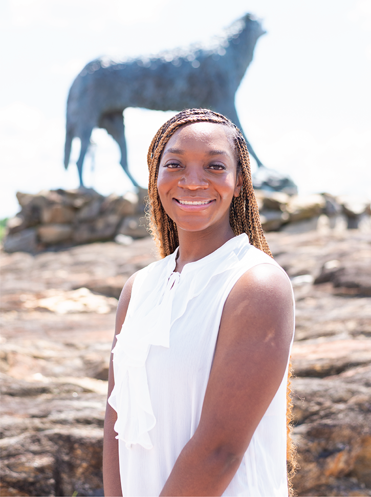 Headshot of Senator Khadijah Linder