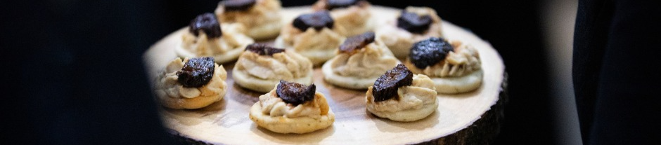 Small fancy finger food on a platter