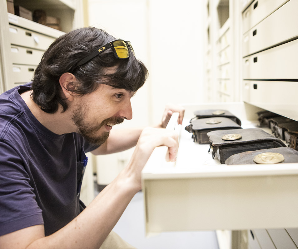 student in museum studies class in Atlanta History Center