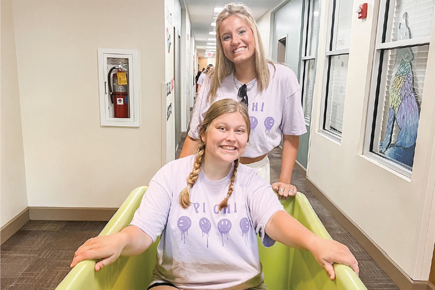 Pi Chi Students Moving In 