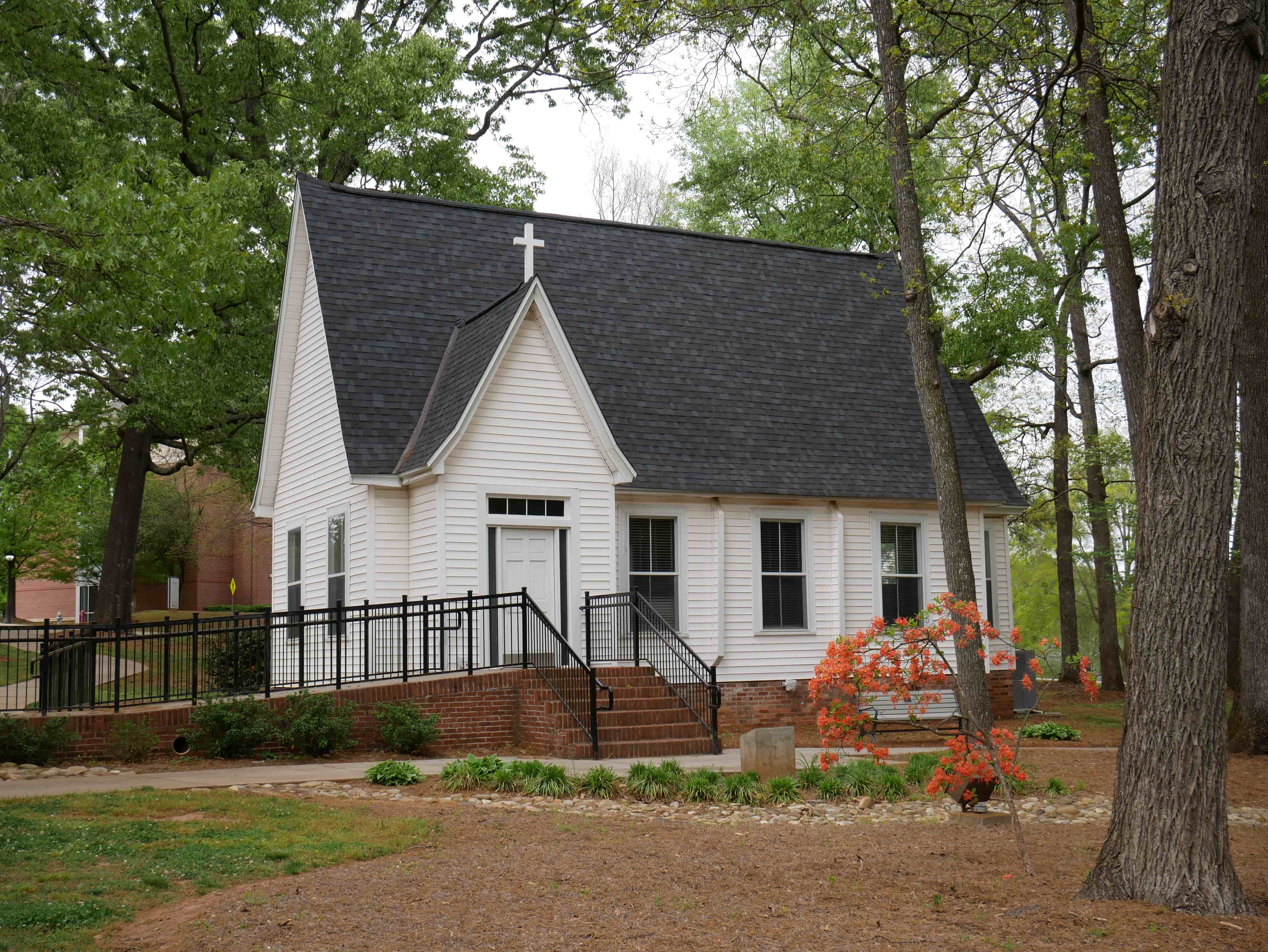 Front view of the Kennedy Chapel