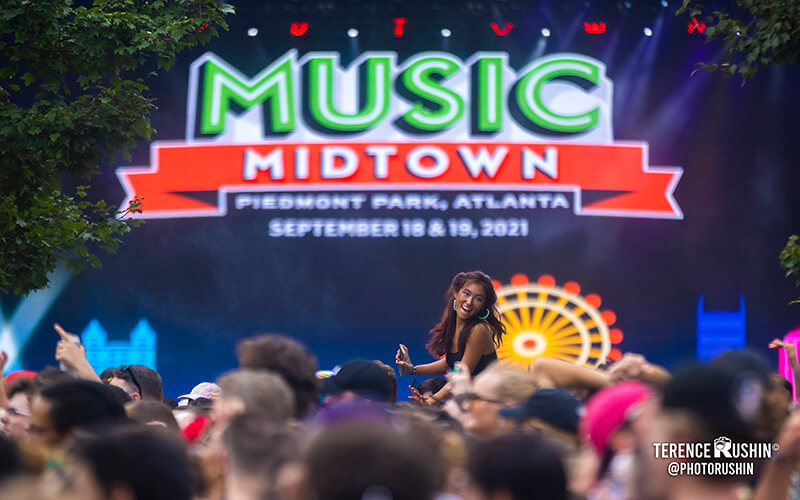 Fans at Music Midtown