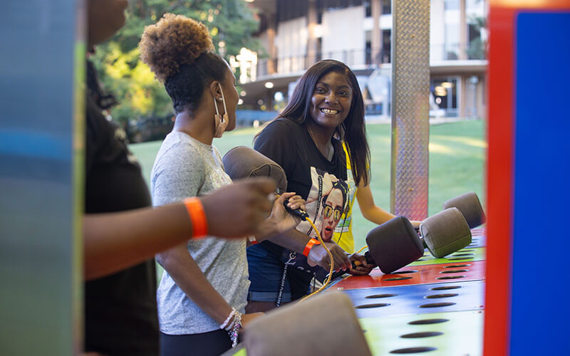 UWG students participating in outdoor activities at Homecoming 2022