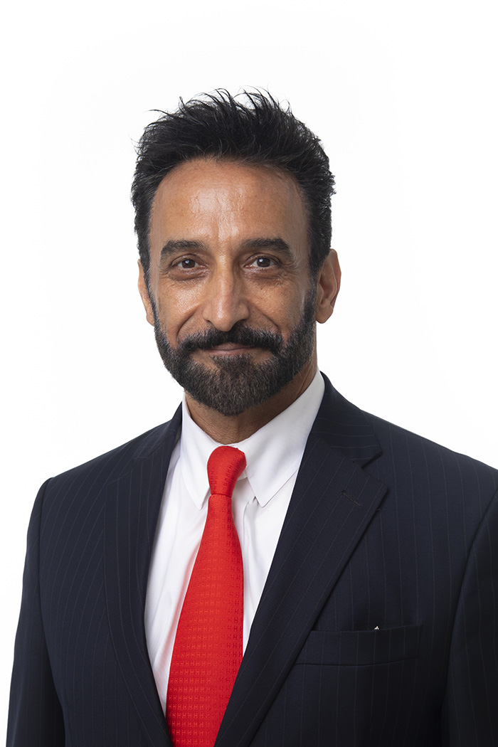 Dr. Daryush Ila