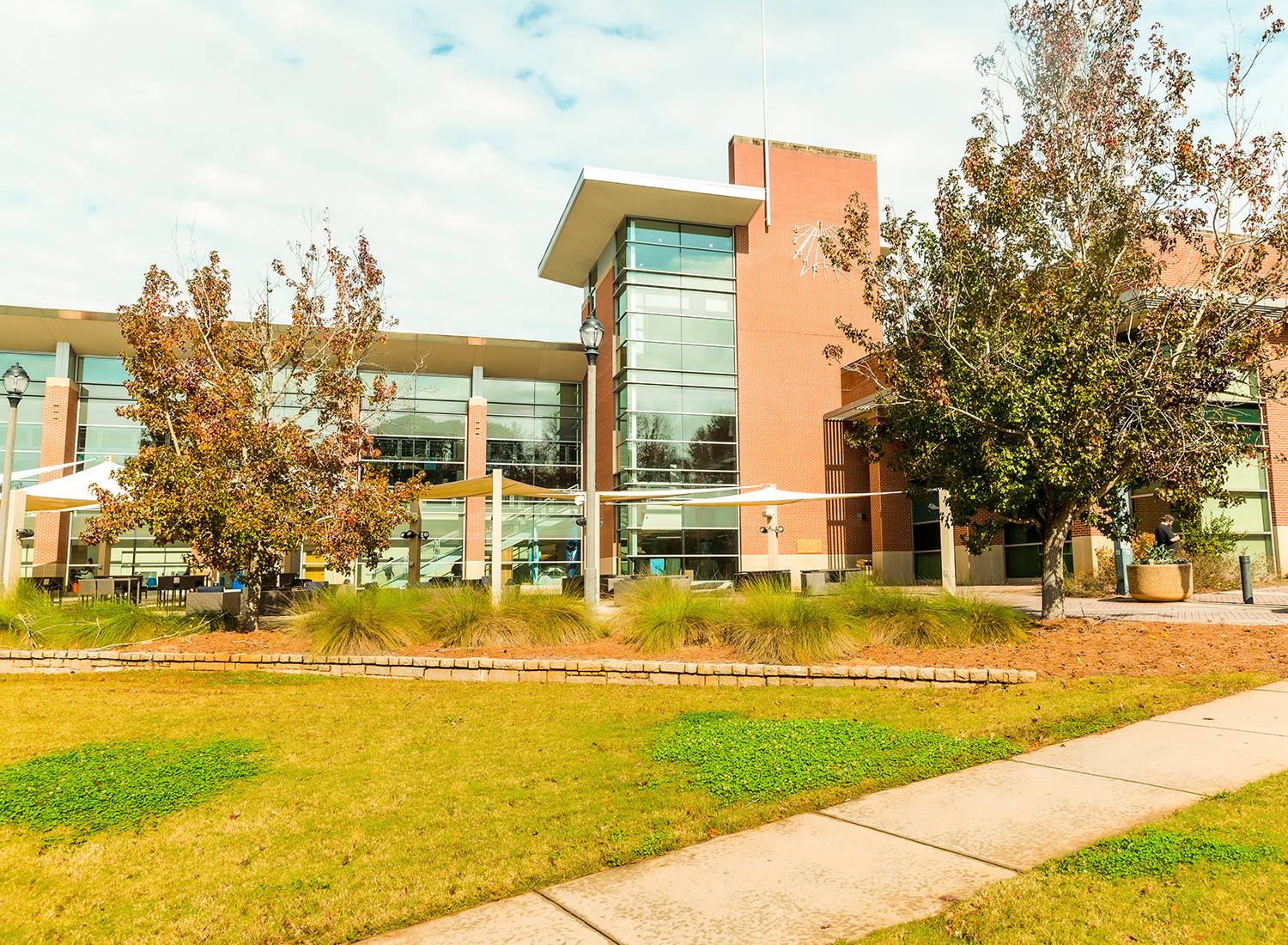 Campus Center Back Patio wide view