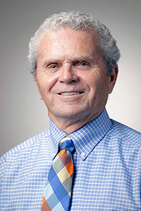 Dr. Thomas Peterson