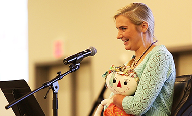 Aimee Copeland was a graduate student at the University of West Georgia in 2012 when she fell from a homemade zip line and contracted necrotizing fasciitis, a deadly disease that claimed both arms below the elbow, her right leg below the knee, and her left leg almost to her hip. She recently returned West to share her nothing-short-of-miraculous story of survival and perseverance with faculty and staff, some who were with her during those touch-and-go moments . . . as well as some lessons she’s learned along the way.