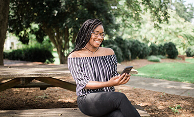 Going West? There’s an app for that. Actually, there’s been an official University of West Georgia mobile application since 2012, but now the GoUWG mobile app has a fresh, updated design and many new features. New modules for students include functionalities for enrolling in classes, viewing administrative holds and accepting financial aid offers.