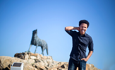 UWG theatre alumnus and double-leg amputee Eric Graise (‘15), who achieved somewhat of a pop icon status as Stump Leg Walker and Fallen Tree Zombie in AMC’s the Walking Dead, is now poised to star in Step Up: High Water, a YouTube Red series based on the dance drama multimedia franchise and produced by actor Channing Tatum.