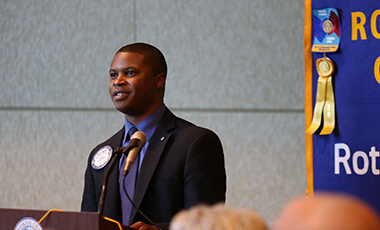 UWG alumnus Matthew Thomas has proven that there is no set path, age or time for making your mark. At 26 years old, Thomas made history after being named the youngest Rotary Club president of Canton, Ga. while working as the city's economic development manager. From helping local businesses prosper to providing more services to his community, he is the real deal, and he's excited to share a few tips with current UWG students.