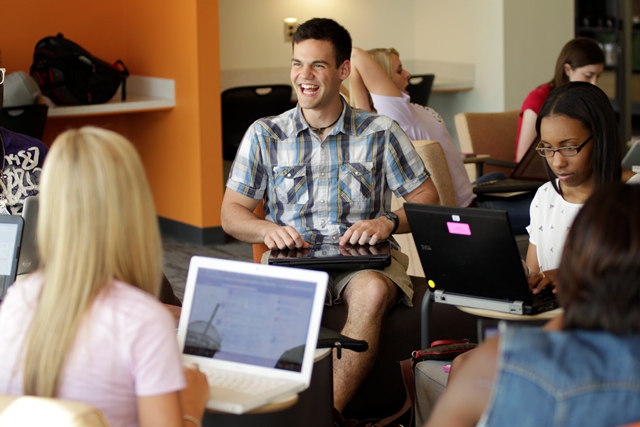 StudentsOnLaptops
