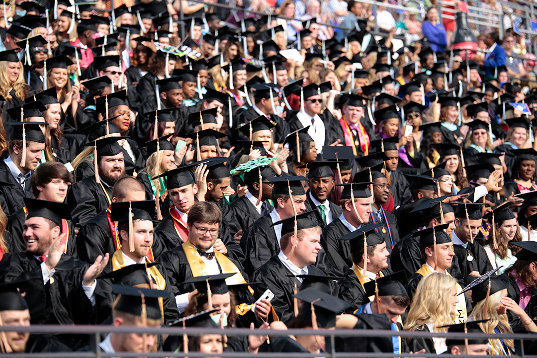  Alumni