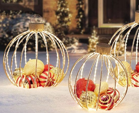 Ornament light sculptures